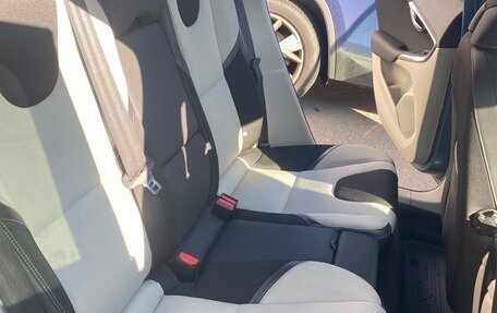 Volvo V40 Cross Country I, 2013 год, 999 999 рублей, 10 фотография