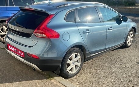 Volvo V40 Cross Country I, 2013 год, 999 999 рублей, 4 фотография