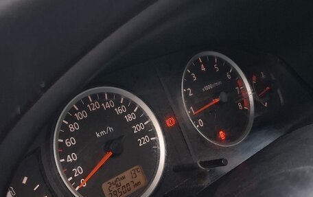 Nissan Almera, 2005 год, 205 000 рублей, 18 фотография