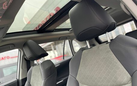 Toyota RAV4, 2025 год, 3 950 000 рублей, 18 фотография