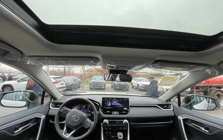 Toyota RAV4, 2025 год, 3 950 000 рублей, 22 фотография