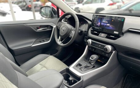 Toyota RAV4, 2025 год, 3 950 000 рублей, 23 фотография