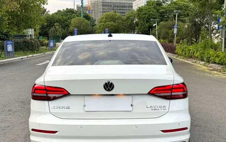 Volkswagen Jetta VII, 2021 год, 2 100 000 рублей, 5 фотография