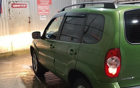 Chevrolet Niva I рестайлинг, 2017 год, 63 000 рублей, 3 фотография