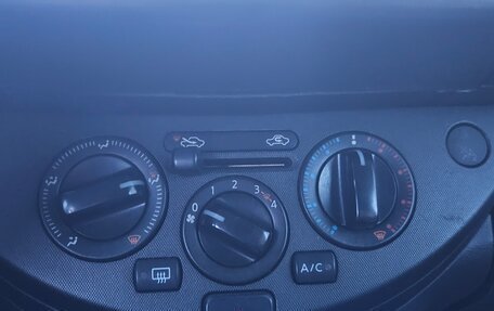 Nissan Note II рестайлинг, 2007 год, 670 000 рублей, 20 фотография