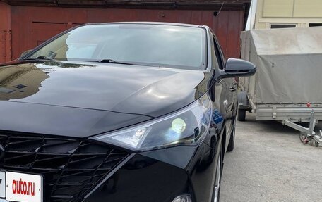 Hyundai Solaris II рестайлинг, 2021 год, 1 900 000 рублей, 2 фотография