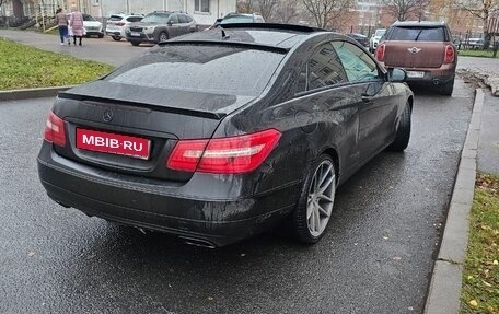 Mercedes-Benz E-Класс, 2009 год, 1 200 000 рублей, 5 фотография