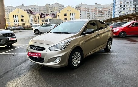 Hyundai Solaris II рестайлинг, 2011 год, 620 000 рублей, 4 фотография