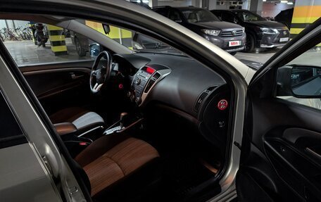 KIA cee'd I рестайлинг, 2011 год, 1 200 000 рублей, 12 фотография