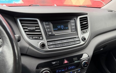 Hyundai Tucson III, 2017 год, 1 820 000 рублей, 15 фотография