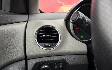 Chevrolet Cruze II, 2013 год, 740 000 рублей, 10 фотография