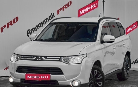 Mitsubishi Outlander III рестайлинг 3, 2013 год, 1 295 000 рублей, 1 фотография