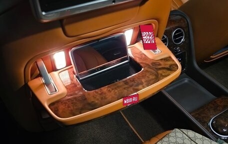 Bentley Flying Spur II, 2014 год, 5 800 000 рублей, 11 фотография