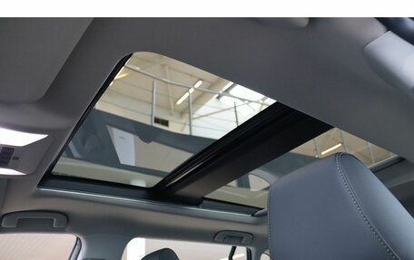 Toyota RAV4, 2025 год, 4 390 000 рублей, 10 фотография