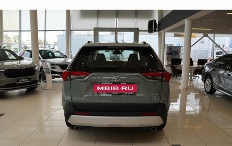 Toyota RAV4, 2025 год, 4 390 000 рублей, 6 фотография