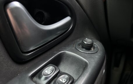 Renault Symbol, 2010 год, 240 000 рублей, 13 фотография