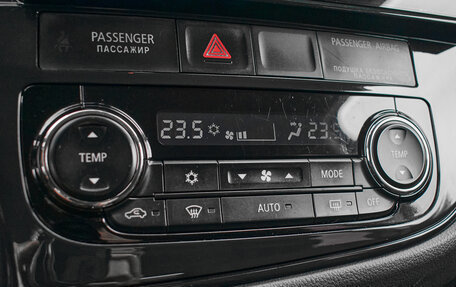 Mitsubishi Outlander III рестайлинг 3, 2013 год, 1 295 000 рублей, 14 фотография