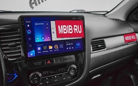 Mitsubishi Outlander III рестайлинг 3, 2013 год, 1 295 000 рублей, 13 фотография