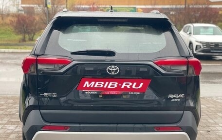 Toyota RAV4, 2025 год, 3 950 000 рублей, 6 фотография