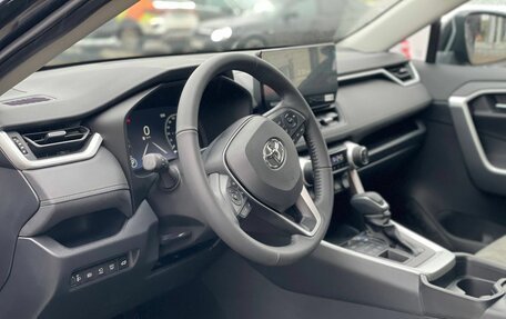 Toyota RAV4, 2025 год, 3 950 000 рублей, 10 фотография