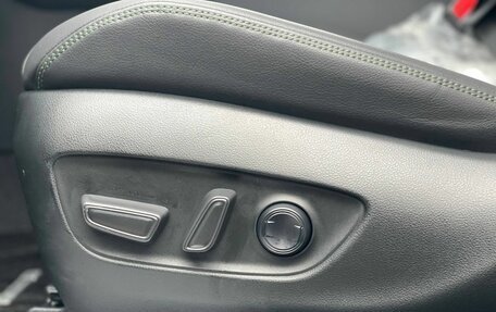 Toyota RAV4, 2025 год, 3 950 000 рублей, 9 фотография