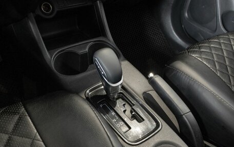 Mitsubishi Outlander III рестайлинг 3, 2015 год, 1 270 000 рублей, 5 фотография