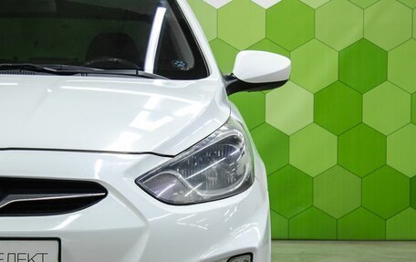 Hyundai Solaris II рестайлинг, 2011 год, 650 000 рублей, 10 фотография