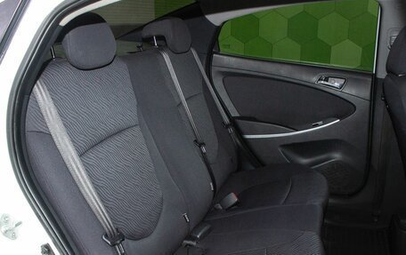 Hyundai Solaris II рестайлинг, 2011 год, 650 000 рублей, 12 фотография