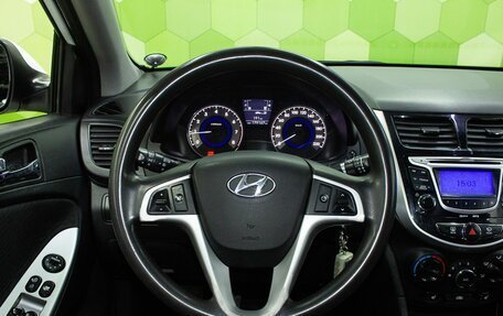 Hyundai Solaris II рестайлинг, 2011 год, 650 000 рублей, 14 фотография