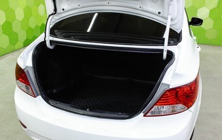 Hyundai Solaris II рестайлинг, 2011 год, 650 000 рублей, 21 фотография