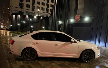 Skoda Octavia, 2018 год, 1 200 000 рублей, 7 фотография