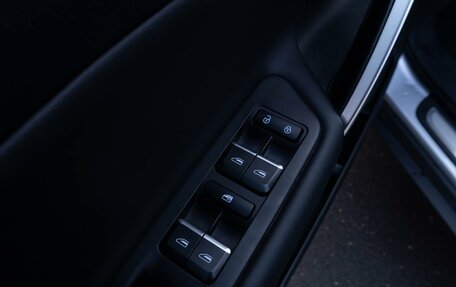 Geely Atlas I, 2021 год, 2 049 000 рублей, 21 фотография