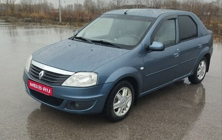 Renault Logan I, 2013 год, 420 000 рублей, 1 фотография