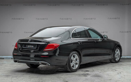 Mercedes-Benz E-Класс, 2017 год, 3 299 000 рублей, 3 фотография