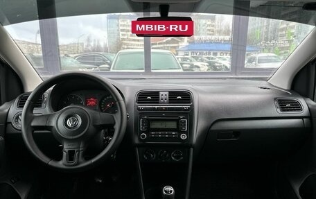 Volkswagen Polo VI (EU Market), 2010 год, 599 000 рублей, 11 фотография