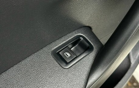 Volkswagen Polo VI (EU Market), 2010 год, 599 000 рублей, 21 фотография