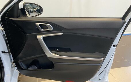 KIA cee'd III, 2021 год, 1 650 000 рублей, 19 фотография