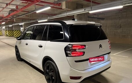 Citroen C4 Picasso II рестайлинг, 2017 год, 1 499 999 рублей, 6 фотография