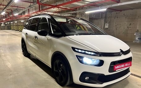 Citroen C4 Picasso II рестайлинг, 2017 год, 1 499 999 рублей, 13 фотография