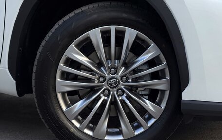 Toyota Highlander, 2025 год, 5 900 000 рублей, 13 фотография