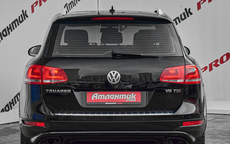 Volkswagen Touareg III, 2012 год, 1 995 000 рублей, 5 фотография