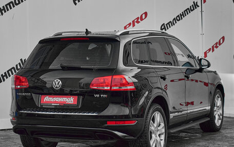 Volkswagen Touareg III, 2012 год, 1 995 000 рублей, 6 фотография