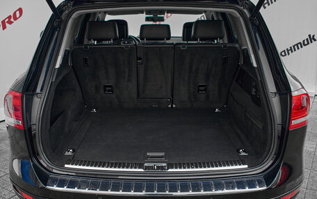 Volkswagen Touareg III, 2012 год, 1 995 000 рублей, 8 фотография