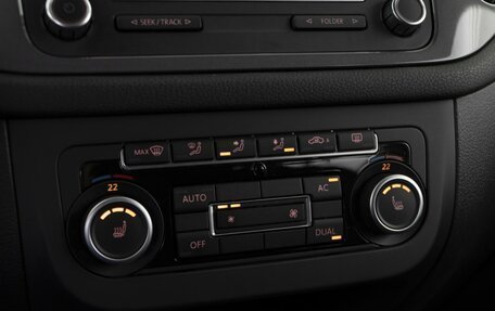 Volkswagen Tiguan I, 2012 год, 1 487 097 рублей, 17 фотография