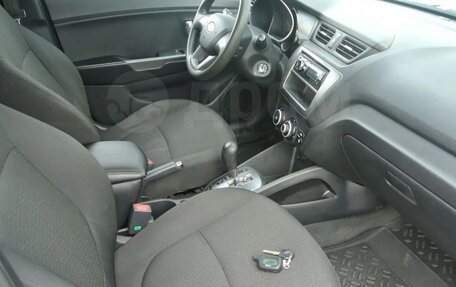 KIA Rio III рестайлинг, 2012 год, 850 000 рублей, 10 фотография