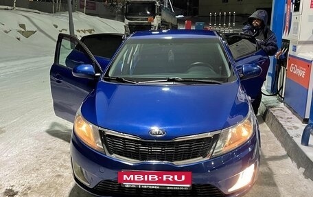 KIA Rio III рестайлинг, 2012 год, 850 000 рублей, 4 фотография