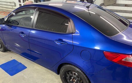 KIA Rio III рестайлинг, 2012 год, 850 000 рублей, 18 фотография