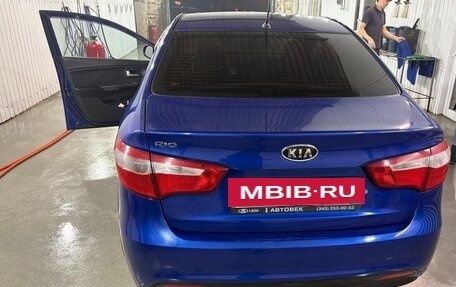 KIA Rio III рестайлинг, 2012 год, 850 000 рублей, 20 фотография