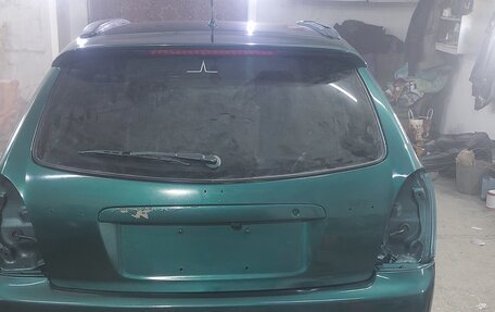 Mazda Familia, 1998 год, 160 000 рублей, 9 фотография