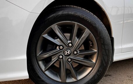 Hyundai Sonata VII, 2019 год, 1 310 000 рублей, 10 фотография